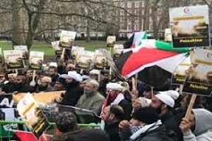 Sit-in in Front of US Embassy in London against Trump’s Decision on Quds