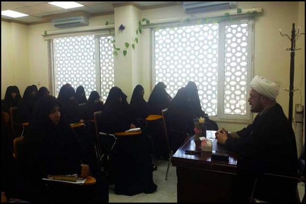 Women Given Permission to Recite Quran in Saudi Arabia
