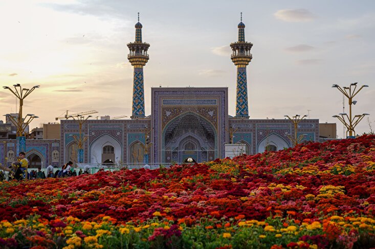 Springtime Splendor of Imam Reza Shrine: Photo Gallery