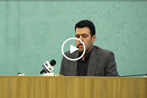 El Qari Hosseinipour recita versos de la sura At-Taghabun (+vídeo)