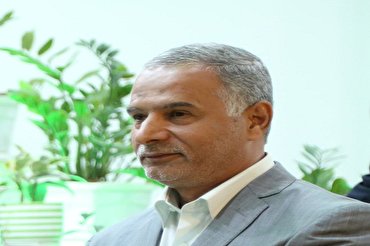 إشراقة الروح كانت تتجلى في إبتسامة الشهيدین سليماني والمهندس