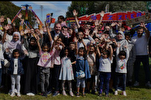 Thousands of Meals Distributed by Mosque to School Kids in Wales