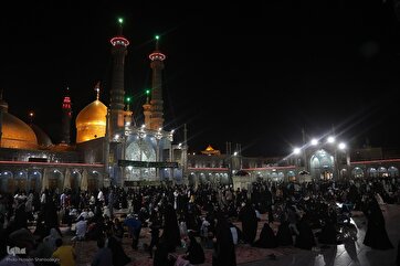 Mourning Rituals Held in Qom on Eve of 11th Imam’s Martyrdom Anniversary