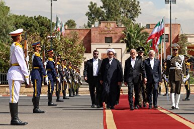 Pezeshkian Urges Muslims to Cut All Ties with Israel Ahead of Doha Summit