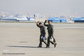 مانور هوایی نیروی های مسلح