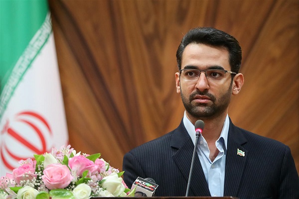 پاسخ توئیتری آذری‌جهرمی به تهدید ترامپ