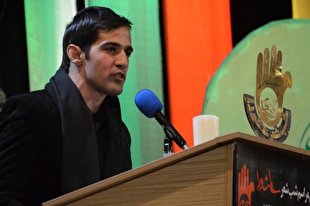 پادکست | لبخند خدا بسته به لبخند حسین است