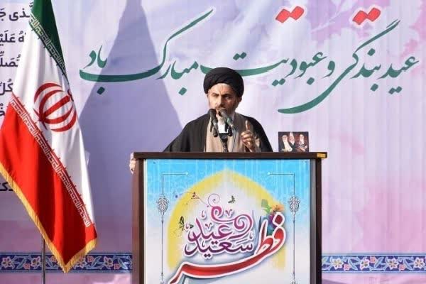 حضور پرشور و آگاهانه در انتخابات از وظایف اصلی مردم است