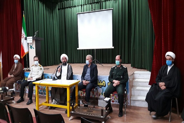 ارسالی|غدیرخم برای نسل جوان تبیین و بازخوانی شود ارسالی|غدیرخم برای نسل جوان تبیین و بازخوانی شود