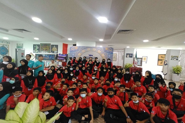 استقبال خانواده‌های مالزیایی از مدارس قرآنی