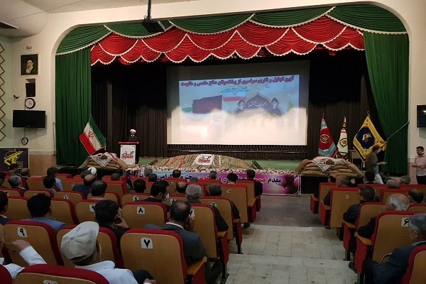 شیعه و سنی برای دشمن هیچ تفاوتی ندارد