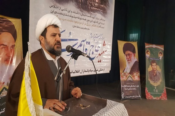 حجت‌الاسلام محسن حمزه‌صحیحی، مسئول دفتر نمایندگی ولی‌فقیه سپاه سردشت