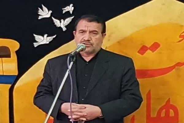 علی اکبر بیضائی از شاعران آئینی و مذهبی ارومیه و مداح اهل بیت و پیشکسوت آذربایجانغربی علی اکبر بیضائی از شاعران آئینی و مذهبی ارومیه و مداح اهل بیت و پیشکسوت آذربایجانغربی