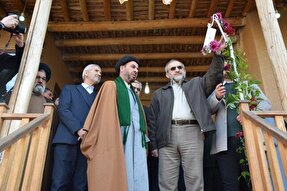 پیشرفت و حرکت، پیام انقلاب اسلامی است