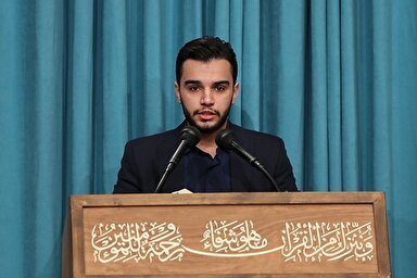 فیلم | تلاوت «یونس شاهمرادی» در دیدار دانشجویان با رهبر انقلاب
