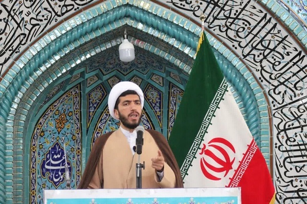 حجت الاسلام مصطفی کوهی امام جمعه تکاب حجتالاسلام مصطفی کوهی، امامجمعه تکاب