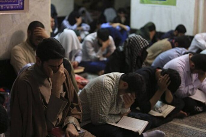 میزبانی 10 مسجد میاندوآب از معتکفان