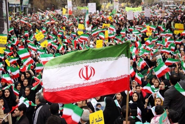 جوانان؛ طلایه‌داران آینده و پاسداران انقلاب اسلامی