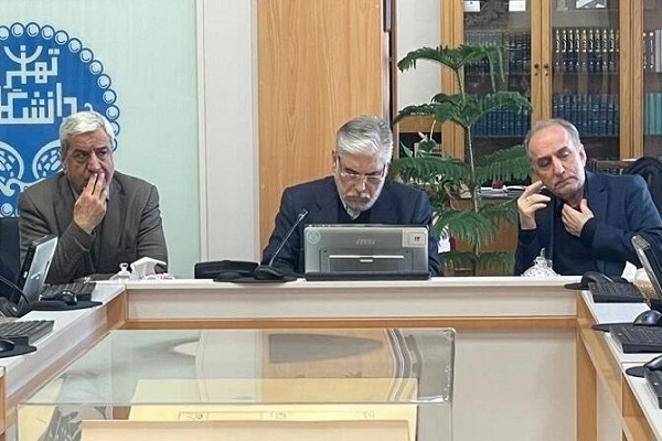 وزیر علوم برای پیگیری قتل یک دانشجو به دانشگاه تهران رفت