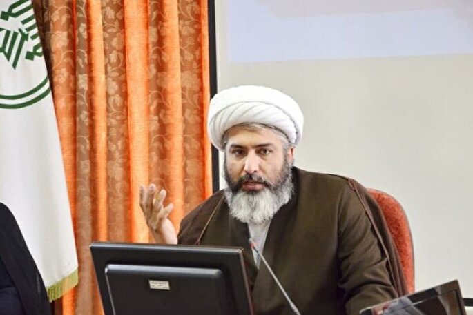 ماه رمضان فرصتی برای تعمق و انس بیشتر با قرآن است