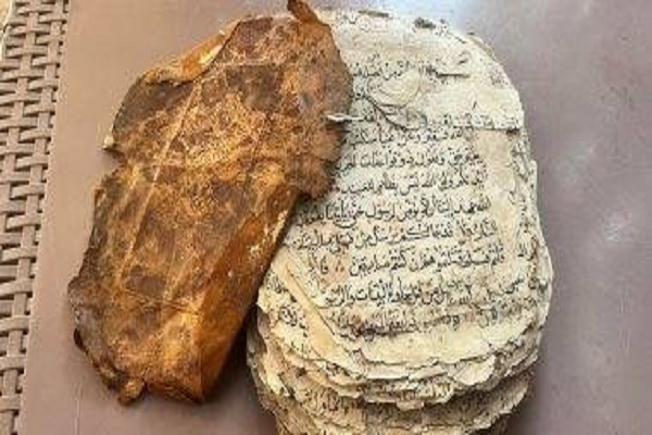 قرآن دستنویس 300 ساله؛ گنجینه‌ معنوی خانواده مصری + فیلم و عکس