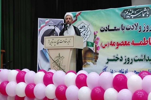 حجت الاسلام غلامحیدر جهانبان، مسئول دفتر نمایندگی ولی‌فقیه در سپاه شاهین‌دژ