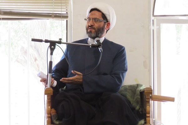 حجت‌الاسلام میثم فیاضی، مسئول دفتر نمایندگی ولی‌فقیه در سپاه شهدای آذربایجان غربی