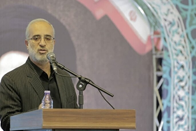 شهید آیت‌الله رئیسی ‌‌گفتمان خدمتگزاری را تغییر داد