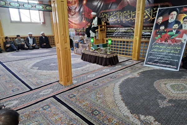 حجتالاسلام محمدقنبری بارونی، مسئول دفتر نمایندگی ولیفقیه در سپاه چالدران حجتالاسلام محمدقنبری بارونی، مسئول دفتر نمایندگی ولیفقیه در سپاه چالدران