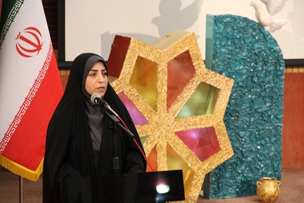 خدیجه معصومی، مدیرکل کتابخانه‌های عمومی آذربایجان غربی،