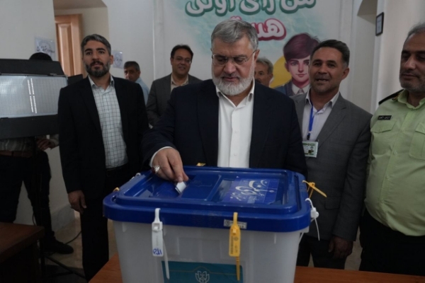 محمدصادق معتمدیان استاندار آذربایجان غربی محمدصادق معتمدیان استاندار آذربایجان غربی