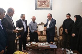 دیدار رئیس و معاونان جهاددانشگاهی آذربایجان‌شرقی با خانواده شهید «اسماعیل‌زاده»