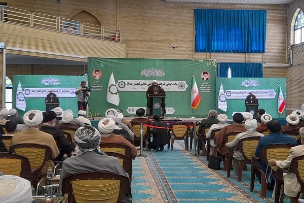 همایش فرهیختگان عالم تمدن‌ساز در ارومیه برگزار شد