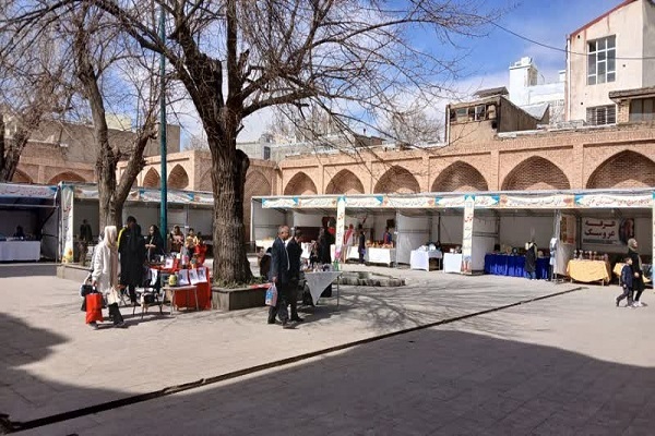 بازدید از نمایشگاه صنایع دستی مسجد مطلب خان خوی