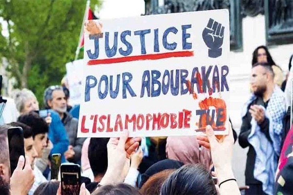 قتل نمازگزار جوان و بازگشایی پرونده اسلام‌هراسی در فرانسه