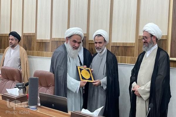 حضور دائم مربیان تربیتی برای تقویت مبانی اعتقادی طلاب