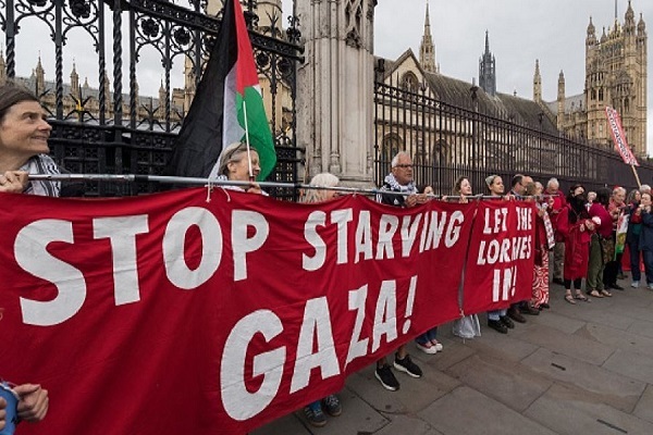 نارضایتی از مواضع حزب انگلیسی در موضوع غزه و اسلام‌هراسی