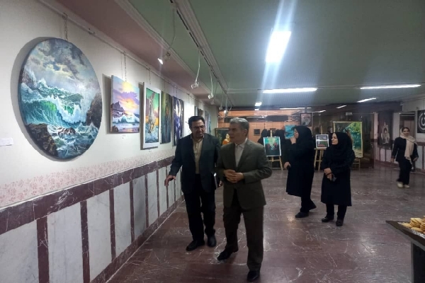 نمایشگاه گروهی آثار هنرهای تجسمی در سلماس گشایش یافت نمایشگاه گروهی آثار هنرهای تجسمی در سلماس گشایش یافت