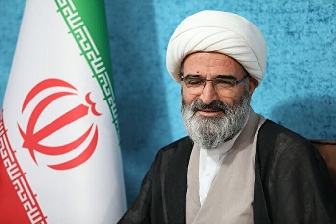 تلاش صادقانه مسئولان در خدمت به مردم مایه امیدآفرینی در جامعه است