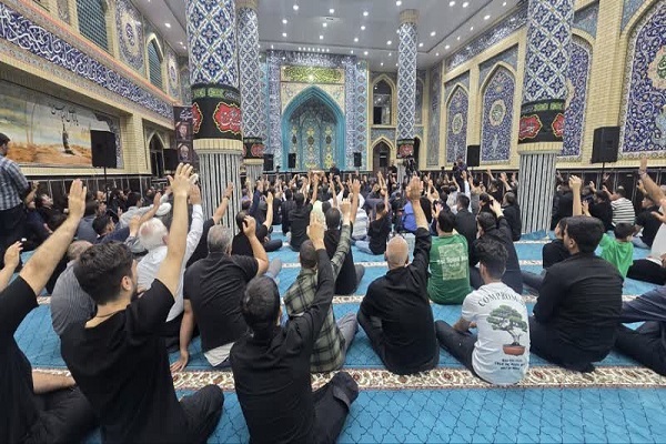 طنین‌انداز شدن ندای «لبیک یا حسین» در شهر مرزی بازرگان