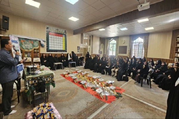 برگزاری محفل انس با قرآن کریم در فرهنگسراهای ارومیه برگزاری محفل انس با قرآن کریم در فرهنگسراهای ارومیه