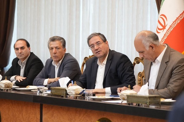 جلسه بررسی مشکلات پیله‌وران استان