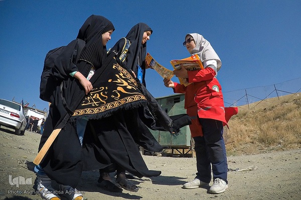 خدمات‌دهی هلال احمر آذربایجان غربی به زائران اربعین