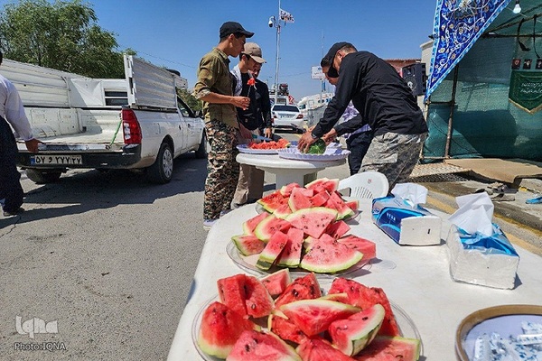 تردد زائران اربعین حسینی از پایانه مرزی تمرچین پیرانشهر