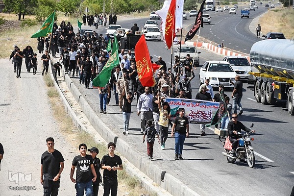 مراسم پیاده‌روی جاماندگان اربعین در شهر یولاگلدی آذربایجان غربی‎