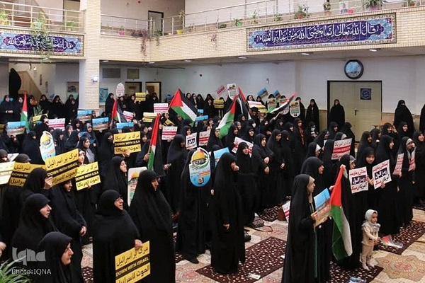 اجتماع طلاب مدارس علمیه خواهران ارومیه در حمایت از مردم فلسطین‎