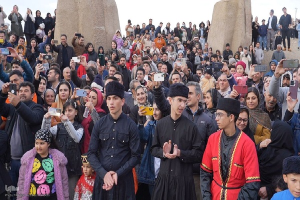 جشن نوروزگاه در تپه حسنلو نقده‎