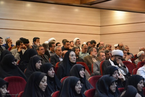 همایش «نهضت حسینی، گفتمان زینبی» در ارومیه