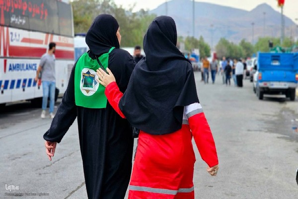 خدمات‌رسانی نیروهای هلال احمر آذربایجان غربی در مرز تمرچین‎