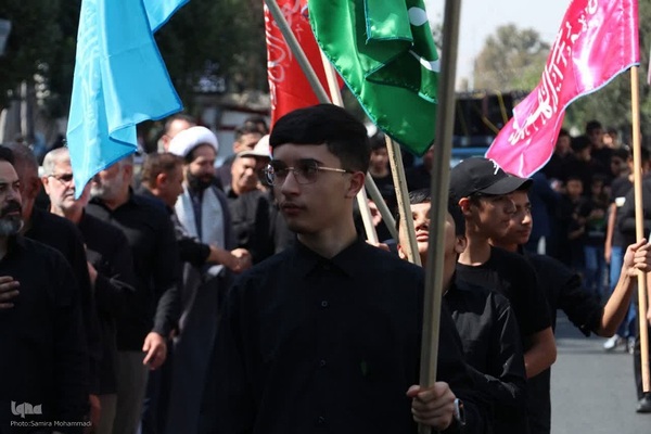 عزاداری خیابانی دانش‌آموزان و فرهنگیان ارومیه‎